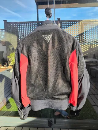 Cazadora Moto Dainese Negra y Roja