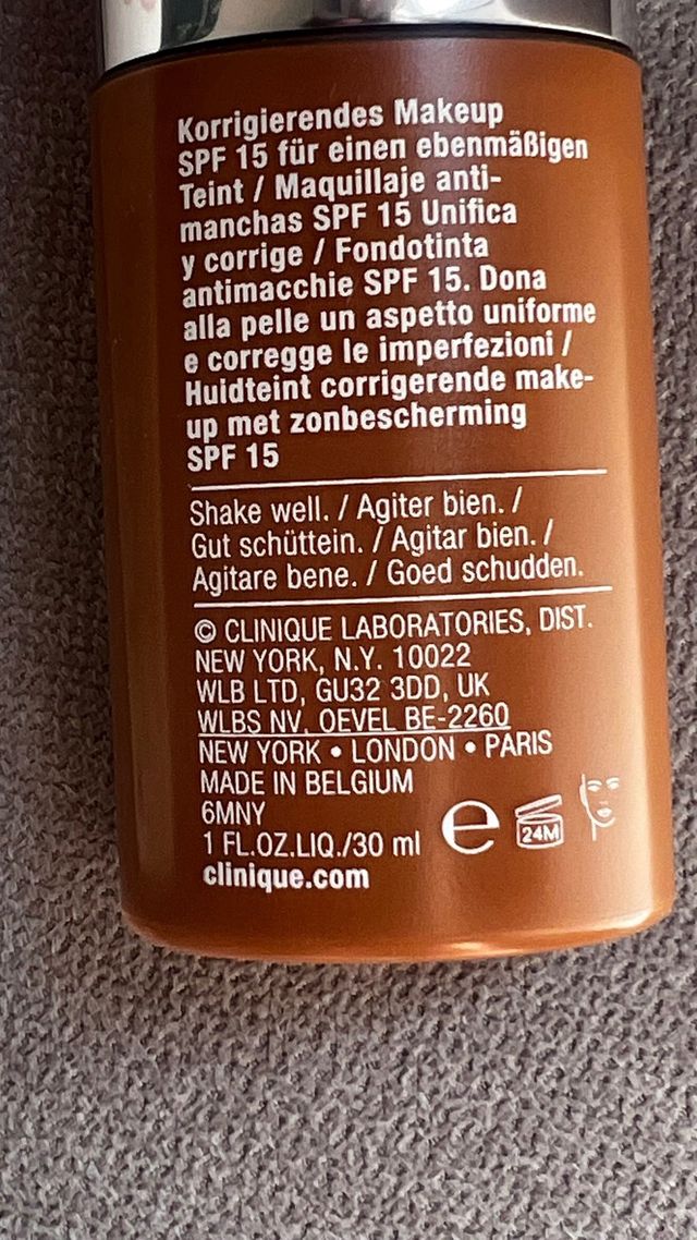 Clinique Even Better Base WN 114 Golden