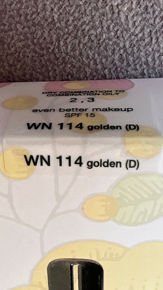 Clinique Even Better Base WN 114 Golden