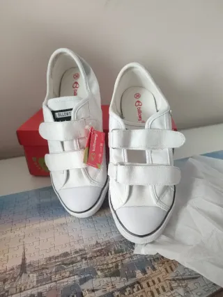 Tenis Billowy Blancos Talla 36