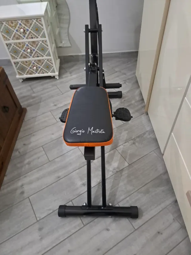 Attrezzo Power Crunch Palestra