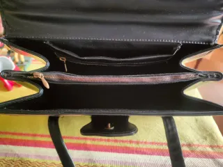 Bolso de piel negro señora