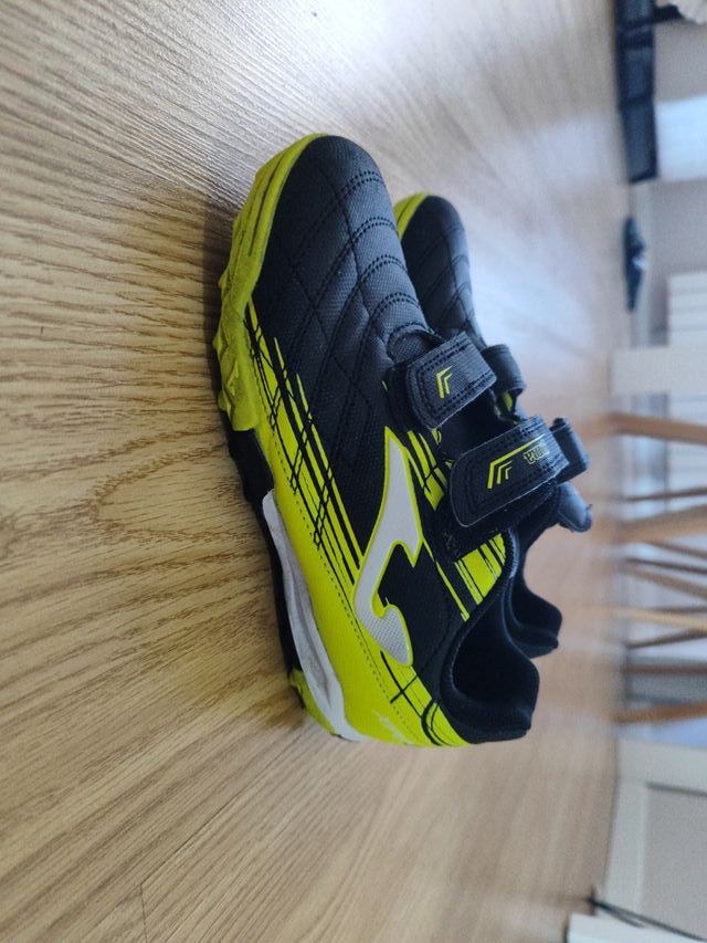 Botas fútbol Joma multitaco T33