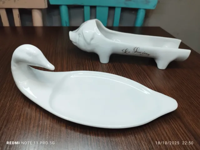 1 Suporte de Salsicha e 1 Patê em Porcelana Francesa