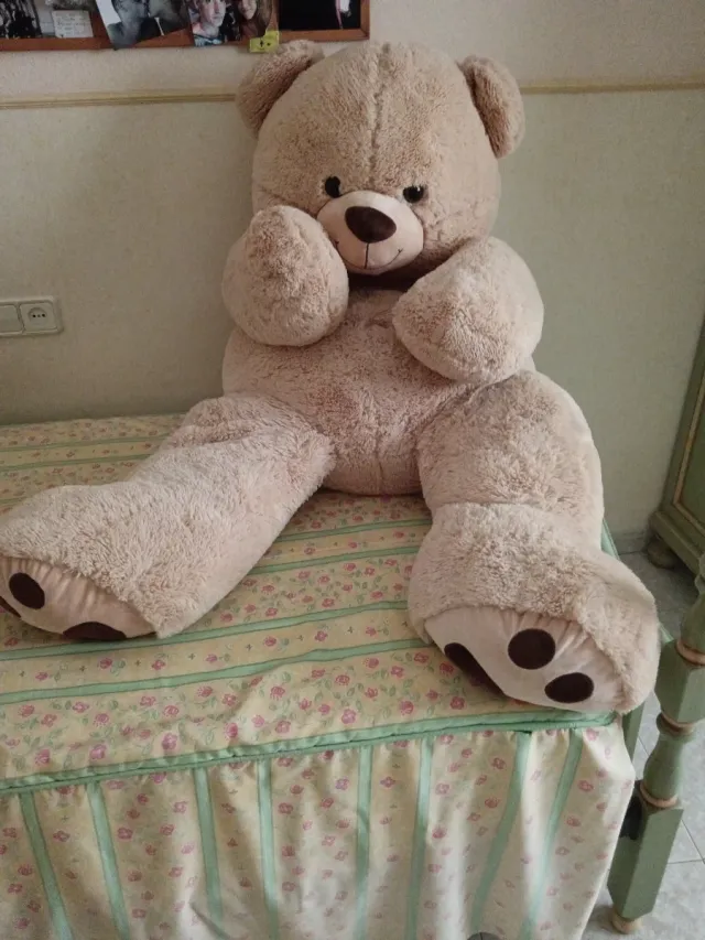 Oso de peluche gigante