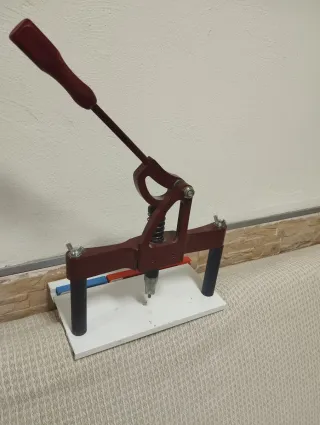 Prensa para enmarcar con grapas de ángulo