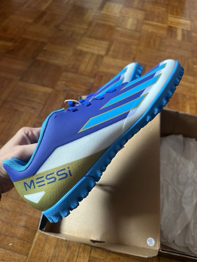 Zapatillas Fútbol Messi Adidas Multitaco Infantil