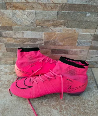 Botas Fútbol Nike Mercurial Superfly FG Rosa