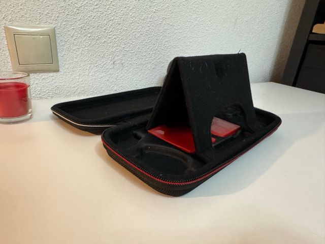 Nintendo Switch OLED Bianca e Nera