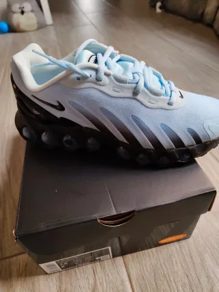 Nike Air Max DN8 Talla 38.5 Nuevas Originales