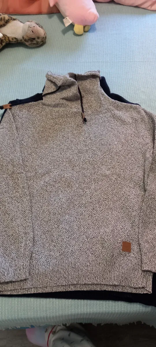 Jersey Springfield Negro y Gris Talla L