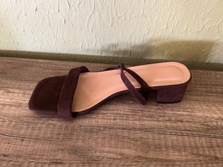 Sandalias SIN ESTRENAR Marrones Tiras Tobillo