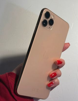 iPhone 11 Pro Max Oro
