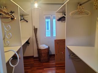 Piso en alquiler en Los Remedios en Sevilla