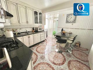 Piso en venta en Florida Alta en Alicante