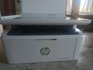 Impresora Láser HP Blanca, negociable