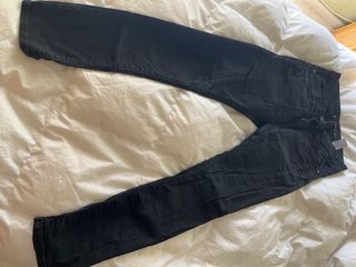 Vaqueros negros marca Please