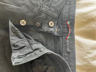 Vaqueros negros marca Please