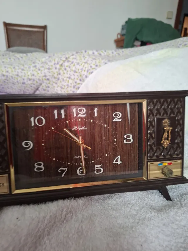 Reloj Musical Rhythm Vintage