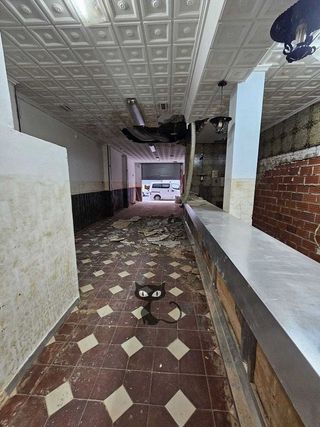 Local comercial en venta en Benetússer