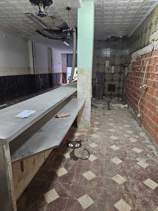 Local comercial en venta en Benetússer