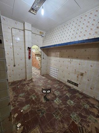 Local comercial en venta en Benetússer