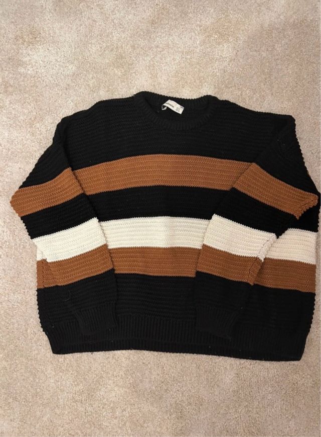 Jersey de rayas negro, marrón y blanco