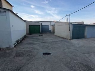 Garaje en venta en Las Mercedes - El Cármen en Puertollano