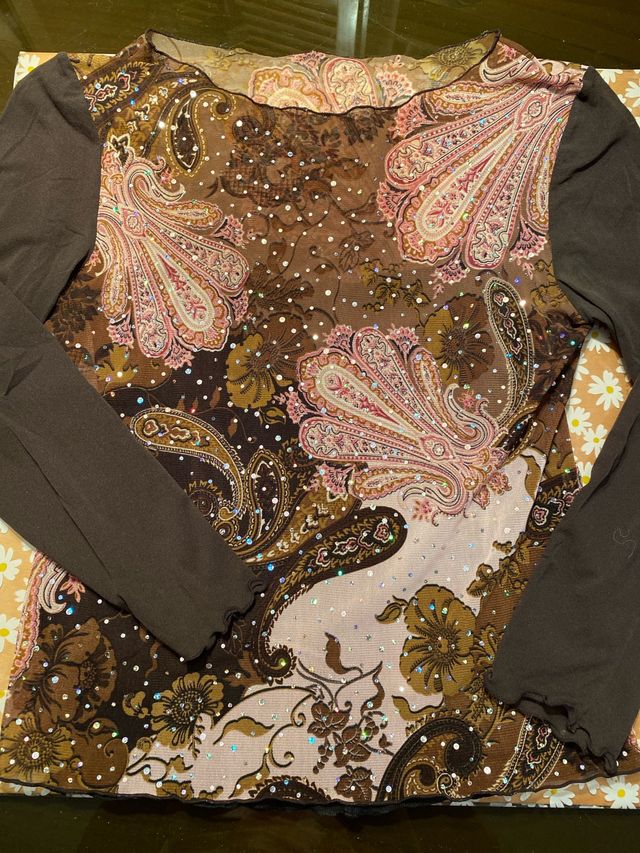 Camiseta Malla Brillante Estampada