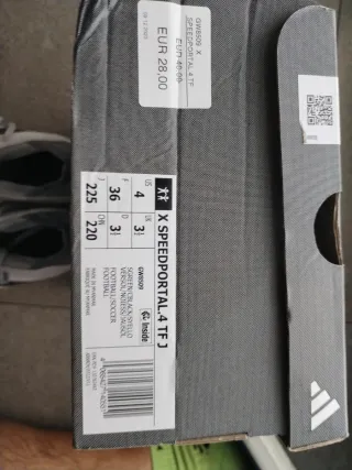 Botas de fútbol Adidas Predator niño