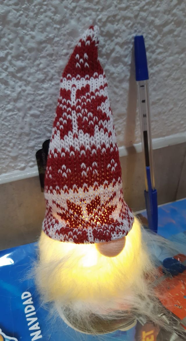 Navidad- 3 Gnomos adorno Blanco y Rojo Led.