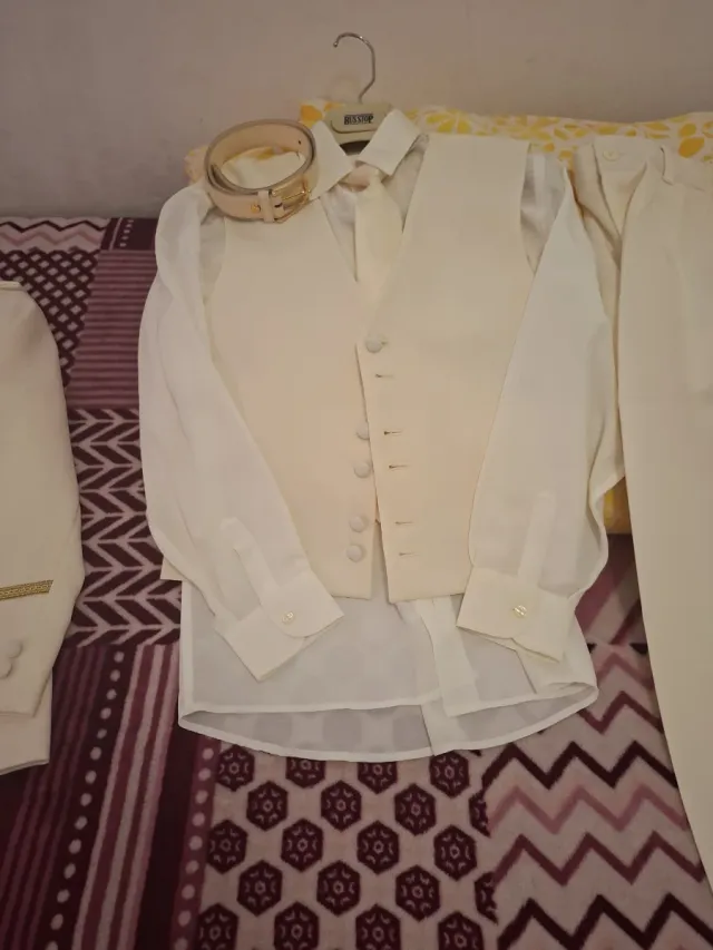 Traje de Comunión talla11