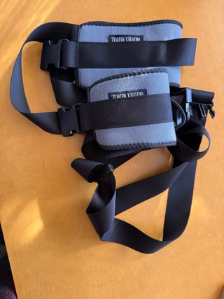 Complemento silla de ruedas, arnés para tobillos.