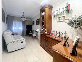 Piso en venta en Lucena