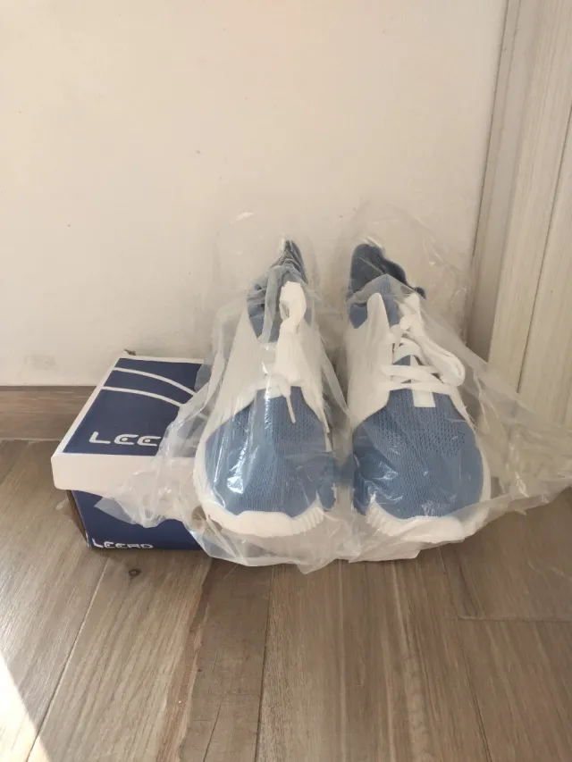 Scarpe LEERD nuove blu/bianche