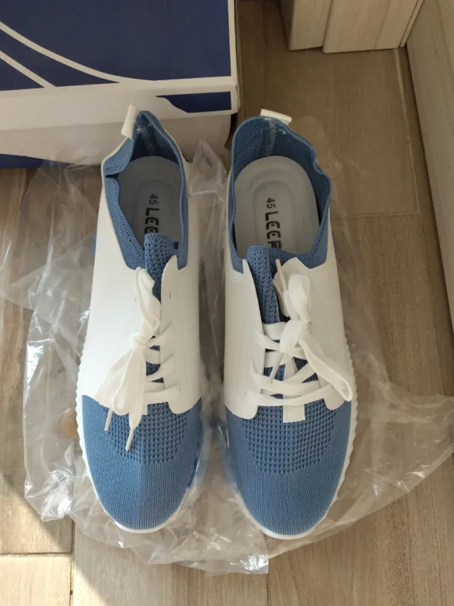 Scarpe LEERD nuove blu/bianche