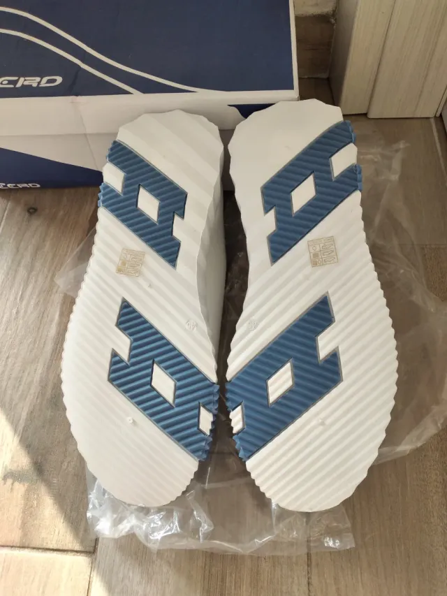 Scarpe LEERD nuove blu/bianche