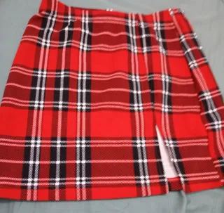 Lote 2 faldas escocesas talla XS.