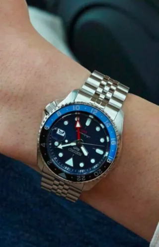 Reloj Seiko 5 GMT Automático Nuevo