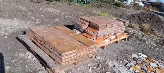 Baldosas Gres 33x33cm - 80m² aprox.