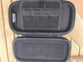 Nintendo Switch Lite Verde e Bianca