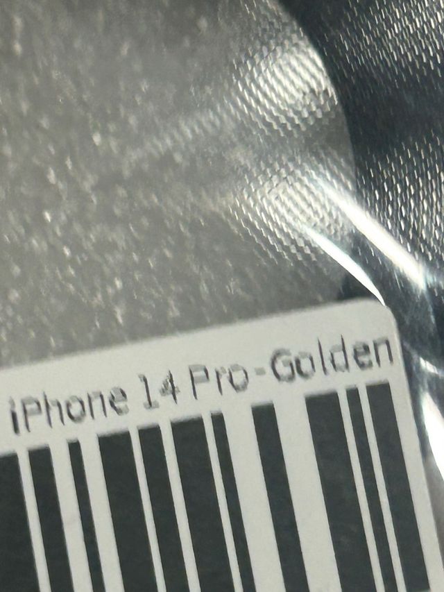 Funda iPhone 14 Pro Golden