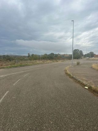 Terreno en venta en Mengíbar