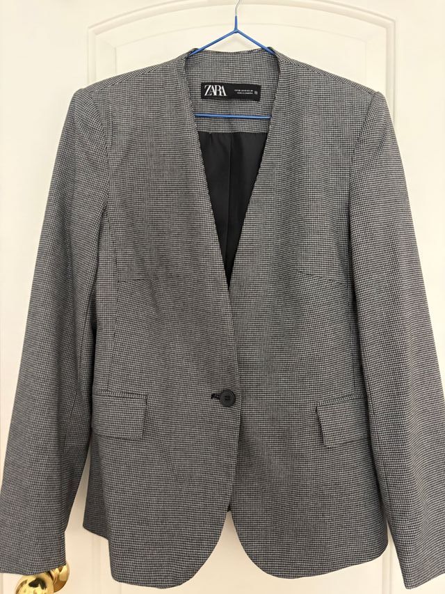 Blazer Zara Gris y Negro Talla s