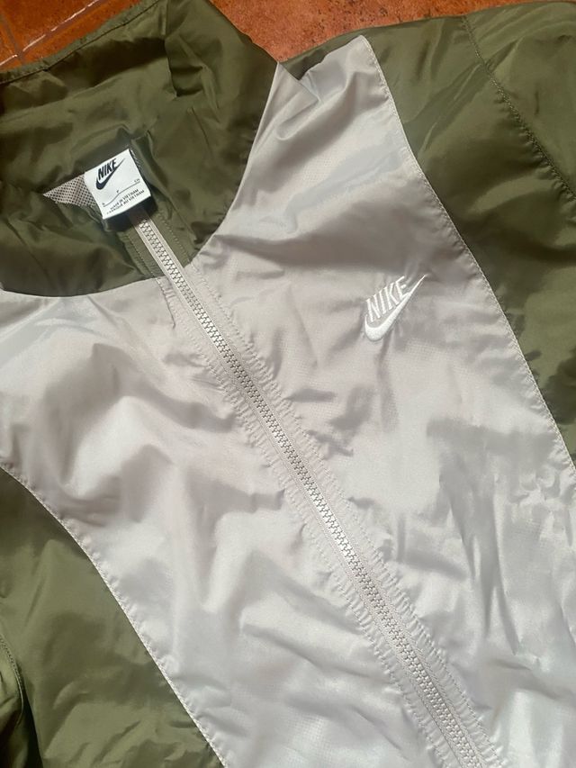 Chaqueta Nike Verde