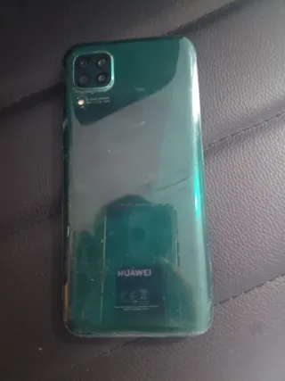 Móvil Huawei Verde