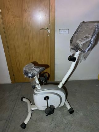 Bicicleta Estática Compacta