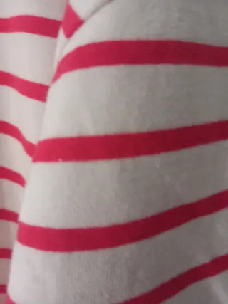 Jersey rayas Stradivarius beige y rojo