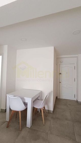 Piso en alquiler en Rochelambert en Sevilla