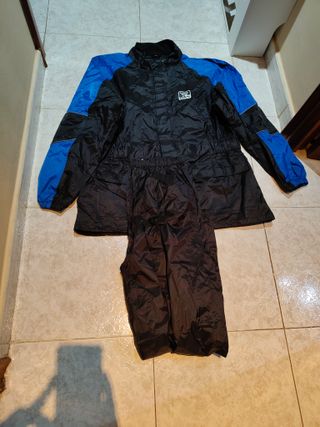 Conjunto moto impermeable negro y azul xl
